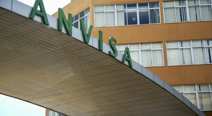 Cosméticos sem registro têm fabricação e venda proibidas pela Anvisa