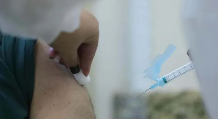 Paraná tem queda na circulação do vírus Influenza com vacinação; imunização é essencial