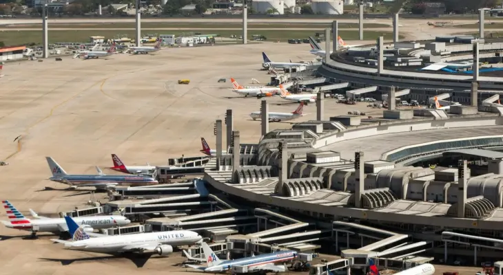 Movimento nos aeroportos brasileiros cresce 10% em 2025