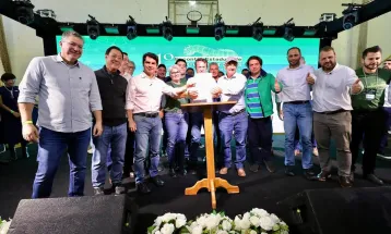 Nosso compromisso é valorizar a agricultura familiar, ressalta Alexandre Curi