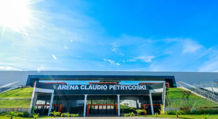 Pato Branco recebe Certificado de Vistoria do Corpo de Bombeiros liberando a Arena Cláudio Petrycoski