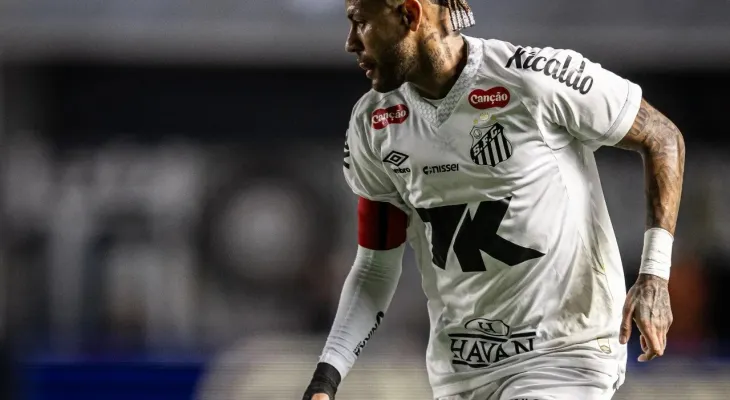 Envolvido em discussão com Neymar, torcedor pede desculpa, mas cobra elenco