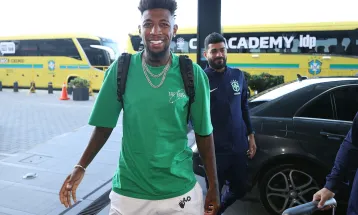 Flamengo prepara anúncio do lateral Emerson Royal