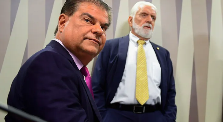 Senadores partem nesta sexta-feira para reabrir diálogo com os EUA