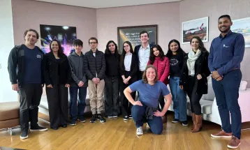 Câmara Jovem participa de reunião com prefeito Henrique Mecabô