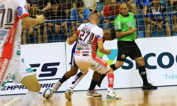 Cascavel Futsal tenta manter a força defensiva
