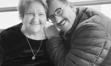 Ratinho agradece apoio após morte da mãe, Dona Maria