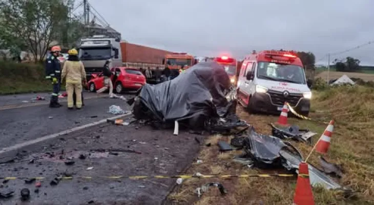 Grave acidente na BR-369 em Corbélia deixa três mortos e três feridos