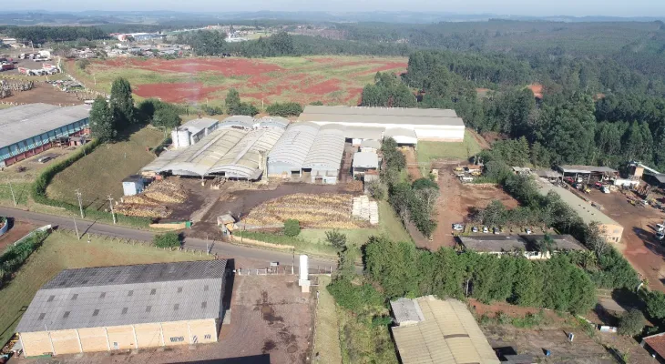 Empresa do Paraná irá demitir 100 funcionários por conta do tarifaço do Trump