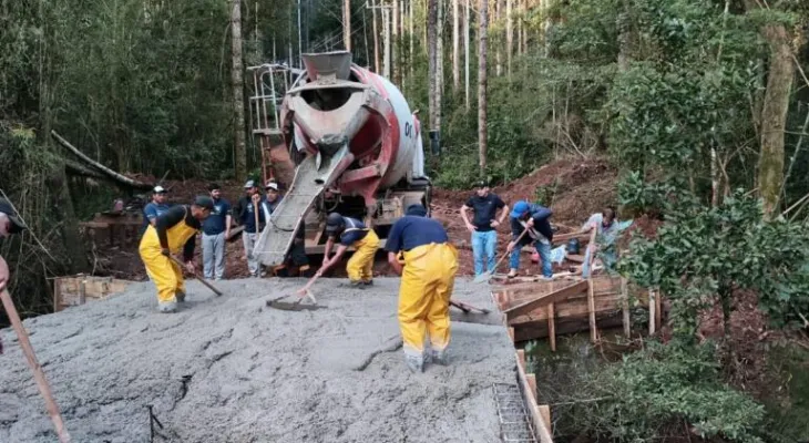 Nova ponte em concreto vai atender o interior de Beltrão