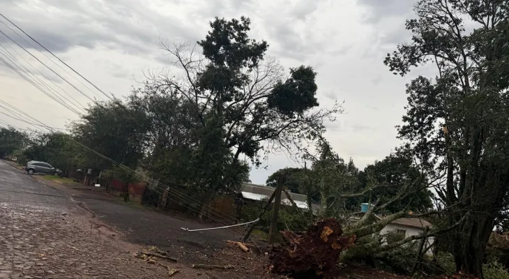 Temporal em Ouro Verde: Prefeitura de Corbélia e Defesa Civil prestam apoio às famílias afetadas