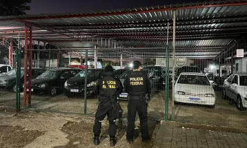 Polícia Federal cumpre 10 mandados de prisão, sendo três prisões em flagrante, mas 4 seguem foragidos