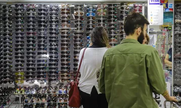 Comerciantes apostam no Dia dos Pais para aquecer as vendas em agosto