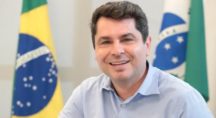 Paraná Pesquisas aponta Alexandre Curi como favorito para sucessão de Ratinho