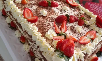 23ª Festa do Morango será entre os dias 7 e 10 de agosto, com entrada gratuita