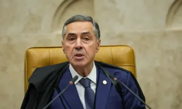 Barroso diz que atuação de Moraes evitou grave erosão democrática