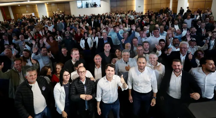 Alexandre Curi promove encontro de lideranças, em Umuarama