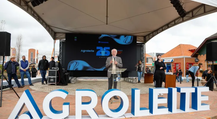 Agroleite 2025 começa destacando o protagonismo do Paraná na produção de leite