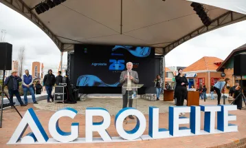 Agroleite 2025 começa destacando o protagonismo do Paraná na produção de leite