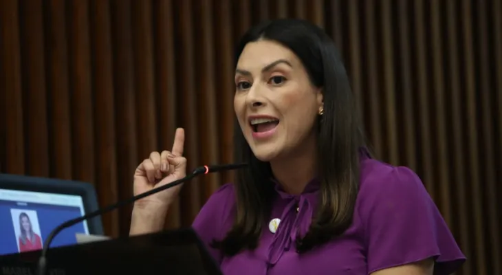 Mabel Canto critica reajuste de até 30% no IPTU em Ponta Grossa e denuncia “tarifaço”