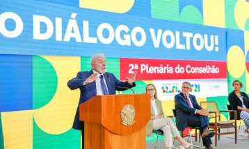 Lula afirma que soberania nacional está acima de partidos e tendências políticas