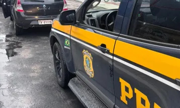 Motorista é preso em Balneário Camboriú com carro roubado no RS