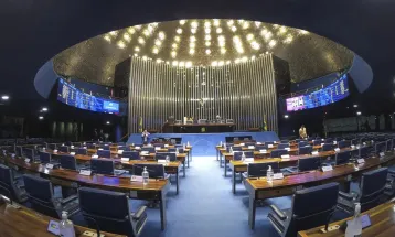 Senado aprova isenção de IR para quem ganha até dois salários-mínimos