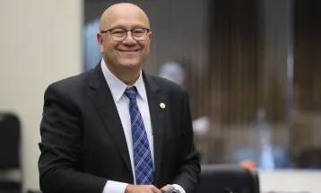 Claudio Romanelli afirma que vai ficar no PSD para eleger o próximo governador do Paraná