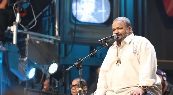 Morre o sambista Arlindo Cruz aos 66 anos