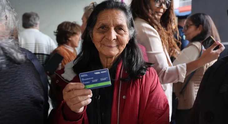 Mais de 14 mil pessoas idosas já emitiram carteira para viajar sem custo nos ônibus entre cidades