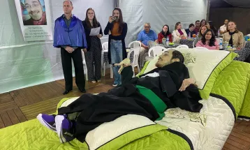 Estudante com paralisia cerebral se forma em Serviço Social na Unioeste 