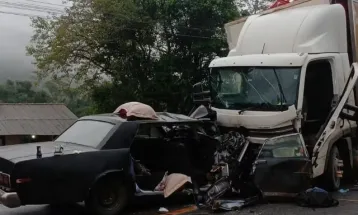 MPSC denuncia caminhoneiro que, embriagado, teria matado mãe, avó e adolescente em acidente na BR-470