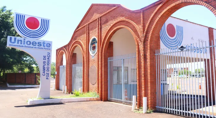 Unioeste abre edital para 4 cursos de mestrados e um de doutorado gratuitos em Foz do Iguaçu