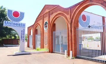 Unioeste abre edital para 4 cursos de mestrados e um de doutorado gratuitos em Foz do Iguaçu