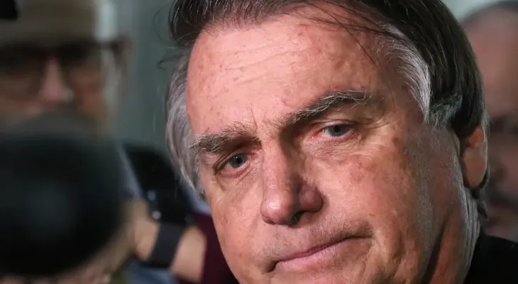 Bolsonaro pede a Moraes autorização para realizar exames médicos