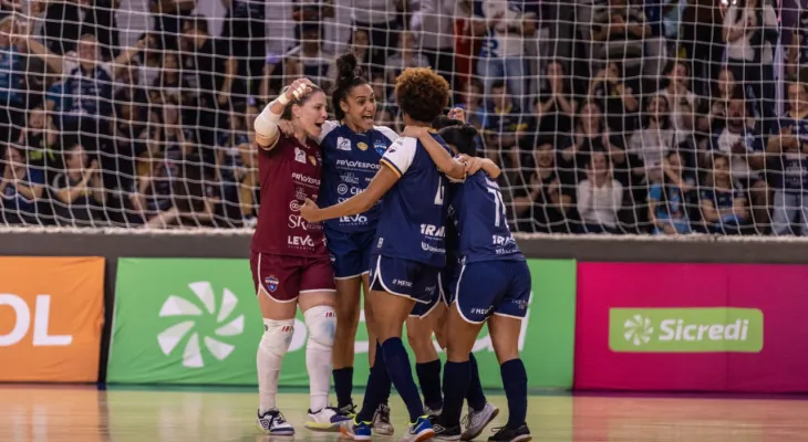 De volta ao Paranaense, Stein Cascavel Futsal enfrenta o Colombo nesta quarta-feira