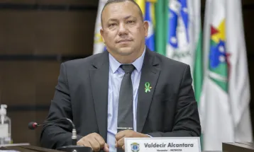 Declaração de vereador sobre compra de apoio e promessa de cargos gera polêmica em Cascavel