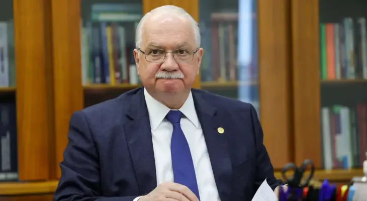 Edson Fachin é eleito presidente do STF; Moraes será o vice