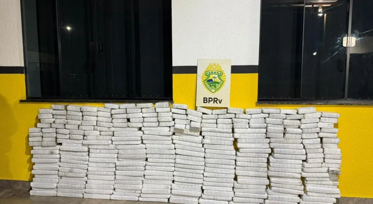 Casal é preso transportando 144 kg de maconha na BR-277, em Santa Tereza do Oeste