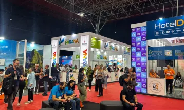 Curitiba apresenta seus atrativos turísticos em importante feira nacional