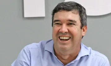 PSDB perde último governador com saída de Eduardo Riedel para o PP