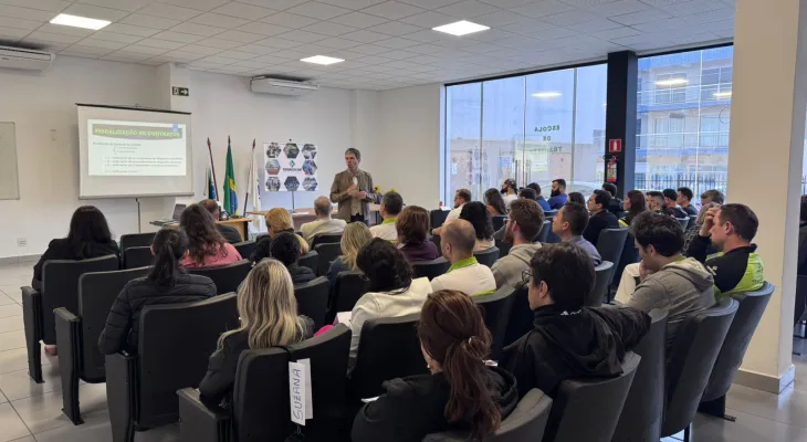 Curso capacita servidores em gestão e fiscalização de contratos administrativos