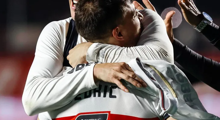 Libertadores: São Paulo vence Atlético nos pênaltis e está nas quartas