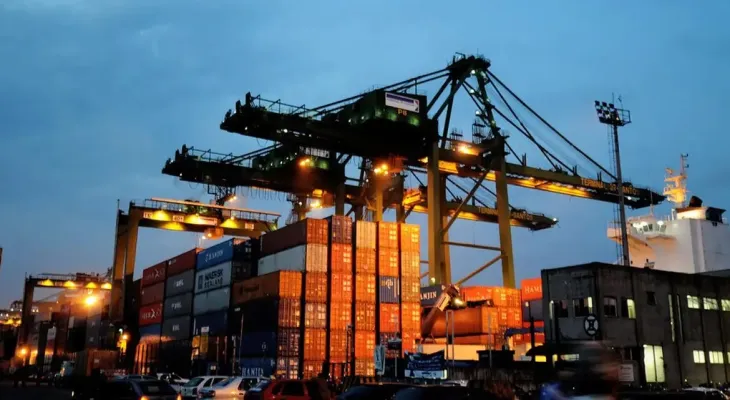 Exportações, emprego e investimentos tendem a recuar devido a tarifaço