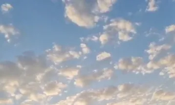 Quinta-feira em Cascavel terá sol, chuva e vento forte