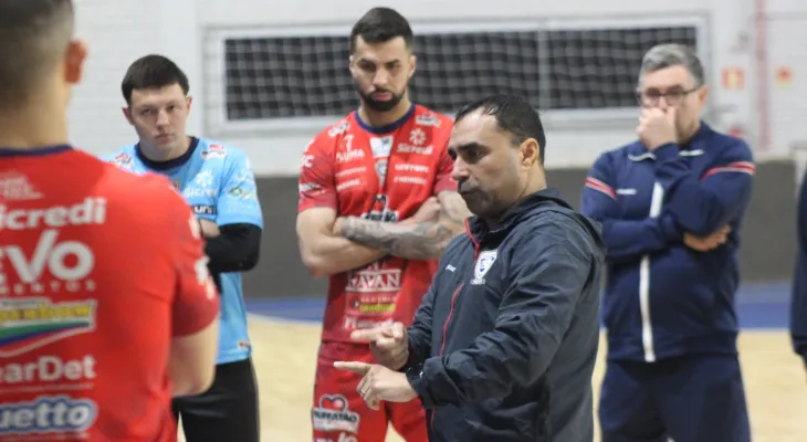 Cascavel Futsal tenta acabar com o jejum contra o Atlântico