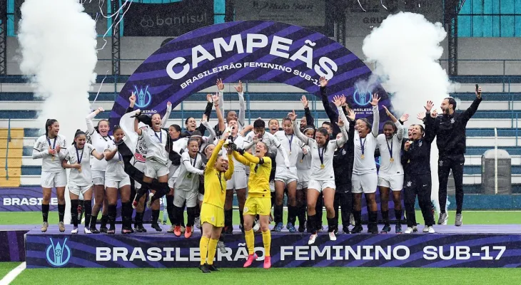 Corinthians vence Grêmio e conquista Brasileiro Feminino Sub-17