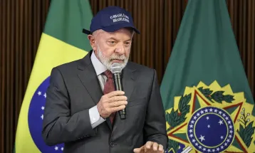 Lula critica Bolsonaro e ironiza Zema durante evento do governo em Minas