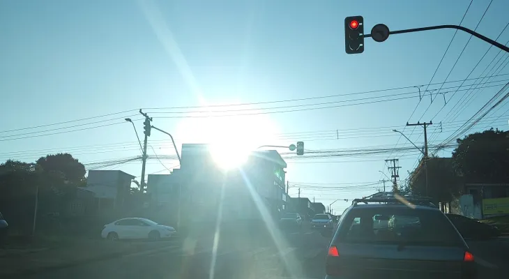 Sexta-feira (29) em Cascavel será de sol firme e vento intenso
