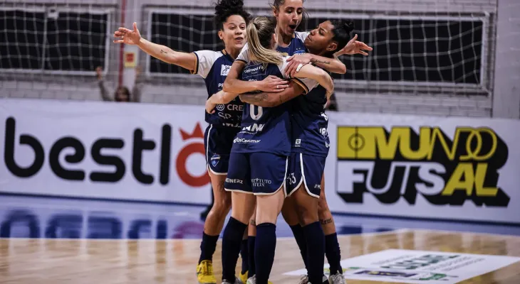 Stein Cascavel busca vaga na grande final da Copa Mundo do Futsal nesta sexta